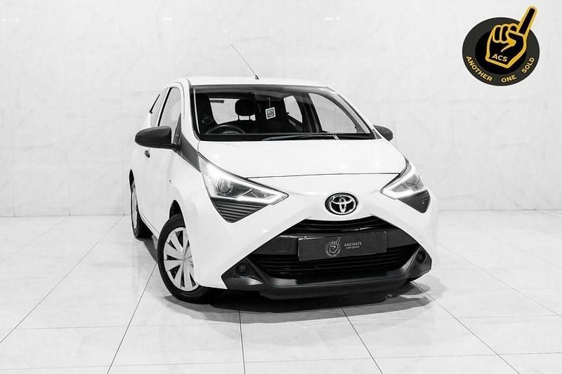 White Used 2019 Toyota Aygo Hatchback | £5,800 (Good price) - Image 1/4