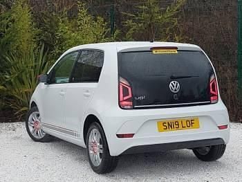 Used VW up! Beats 60 HP (44 kW) 2019 White Hatchback
