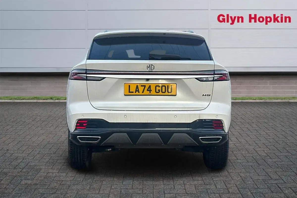 Used MG HS SE 169 HP (124 kW) 2024 White SUV