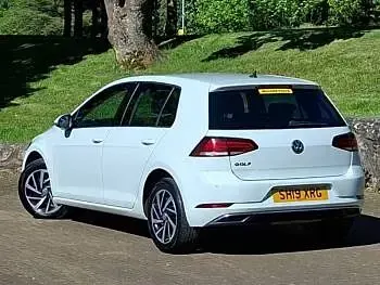 Used VW Golf VII Match 115 HP (84 kW) 2019 White Hatchback