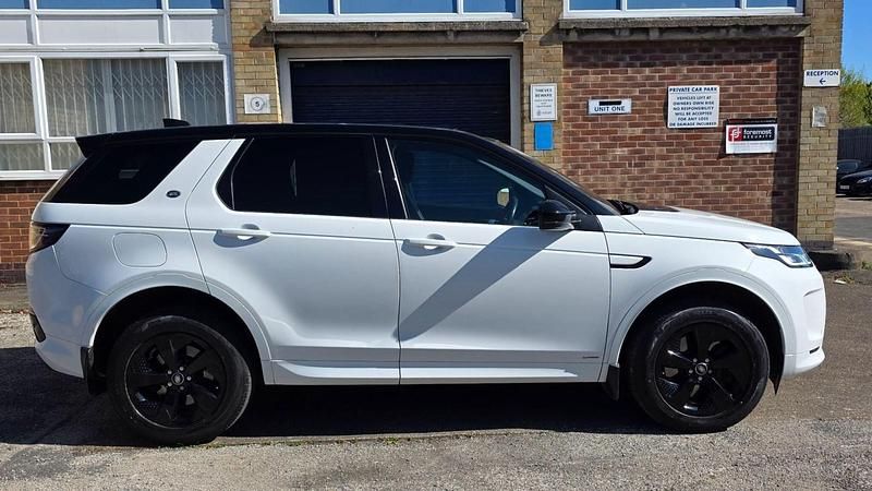 Begagnad Land Rover Discovery Sport R-Dynamic 2020 Vit SUV