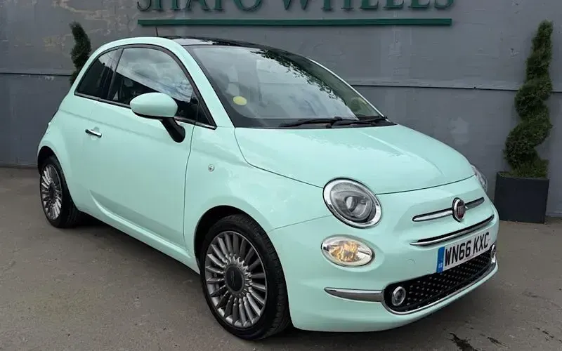 Usado Fiat 500 Lounge 105 CV (77 kW) 2018 Utilitario