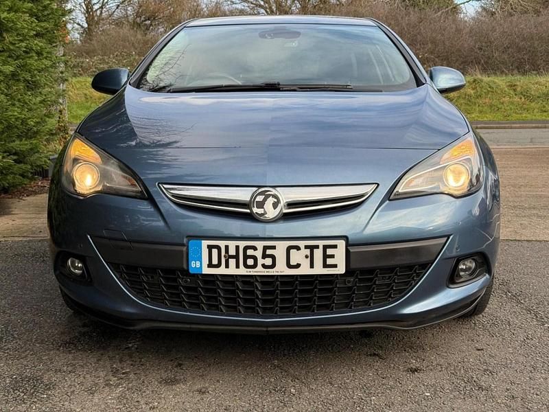 Used Vauxhall Astra GTC SRi 2016 Blue Hatchback