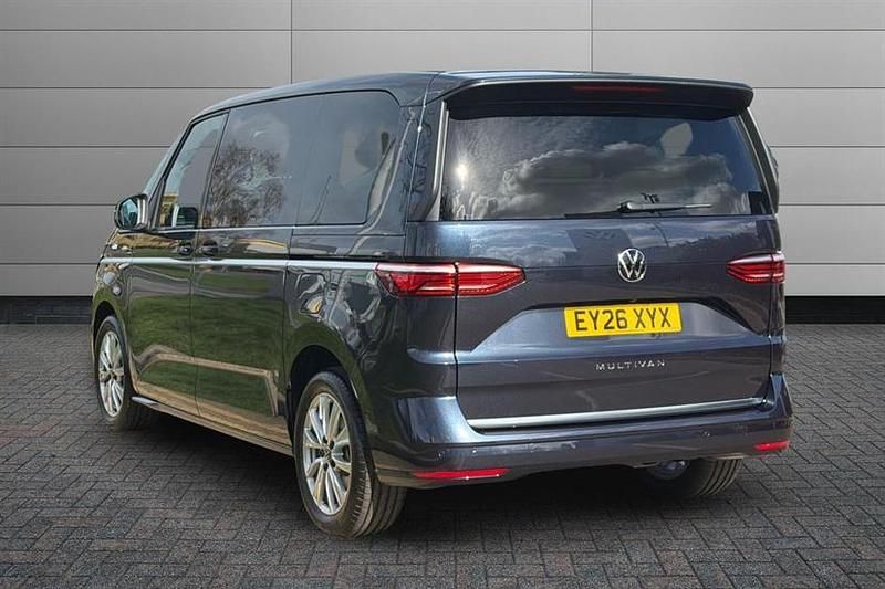 New VW Multivan Style 150 HP (110 kW) 2026 Starlight blue metallic Van
