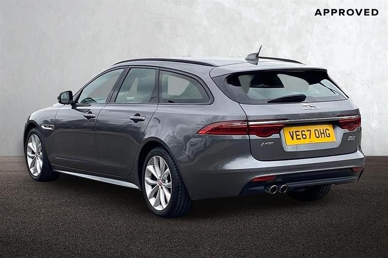 Used Jaguar XF R-Sport 180 HP (132 kW) 2018 Corris grey Sedan