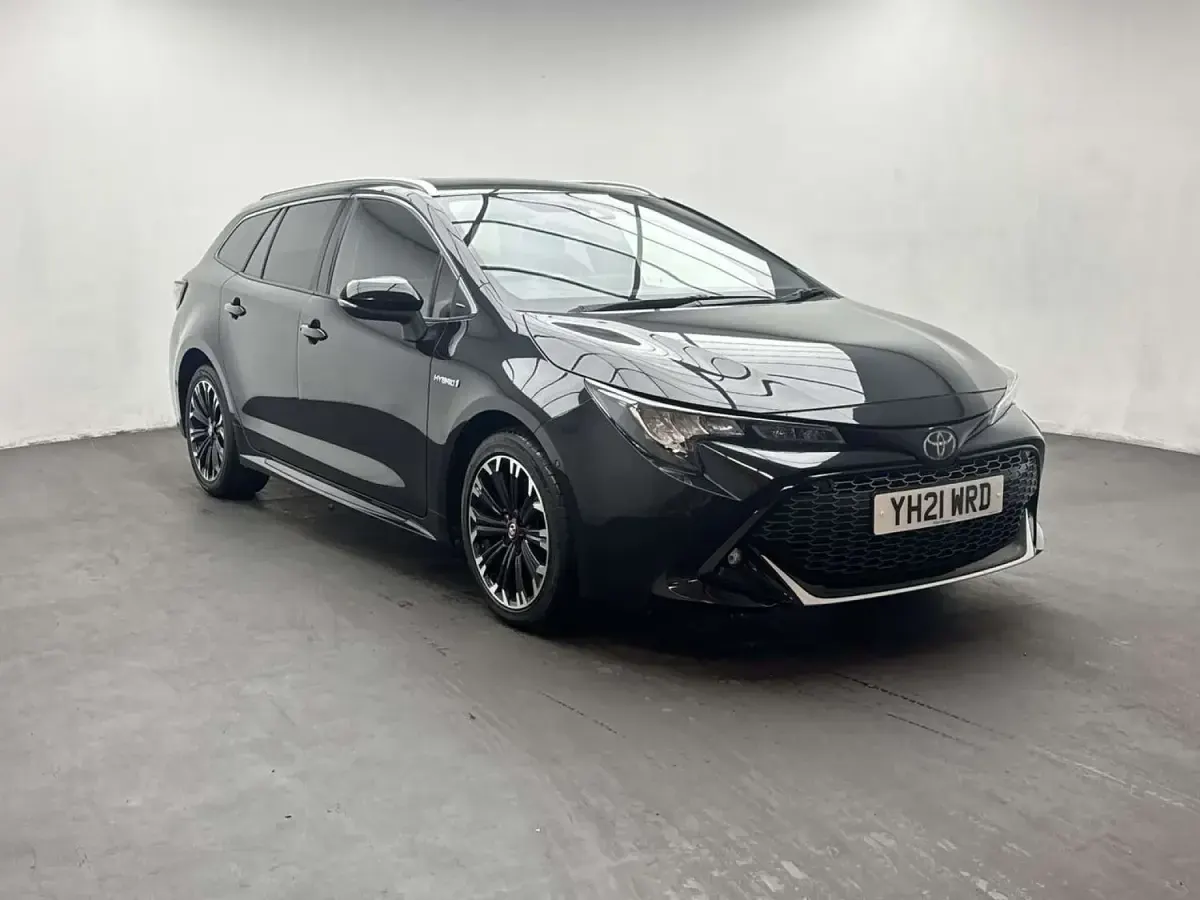 Used Toyota Corolla Sport 122 HP (89 kW) 2021 Black Estate