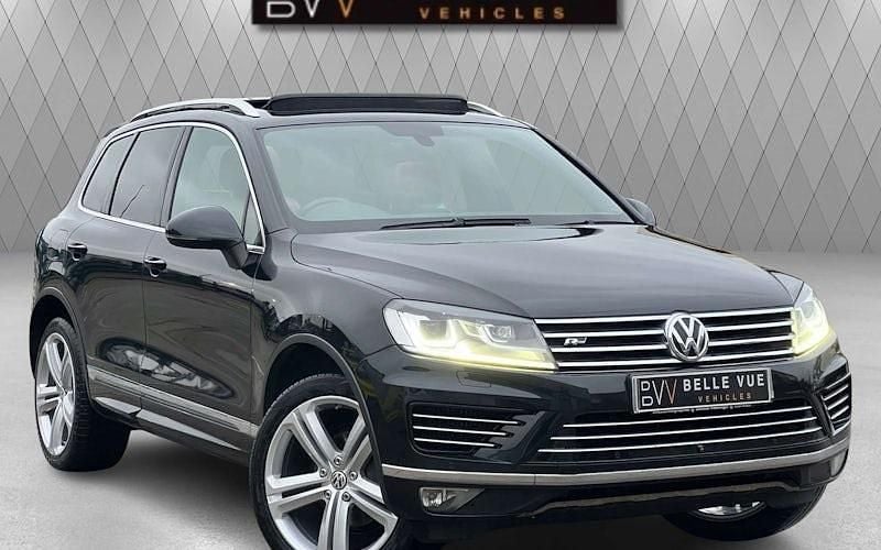 Used VW Touareg R-line Plus 262 HP (192 kW) 2017 Black SUV