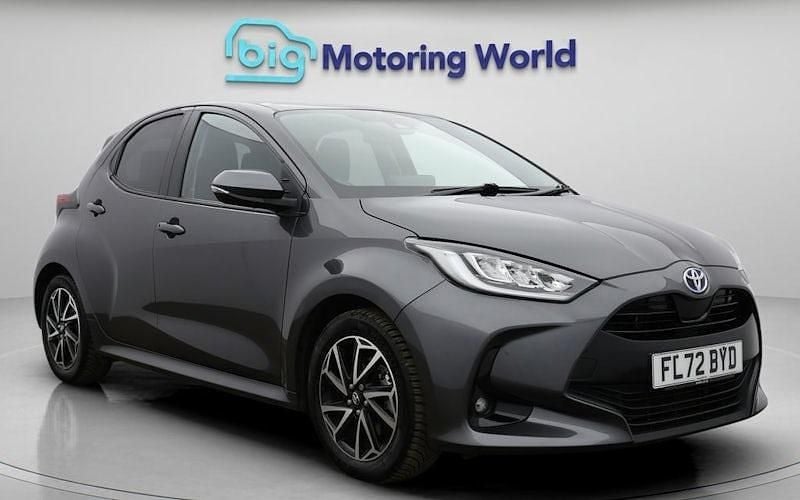 Used Toyota Yaris Hybrid Design 116 HP (85 kW) 2026 Hatchback