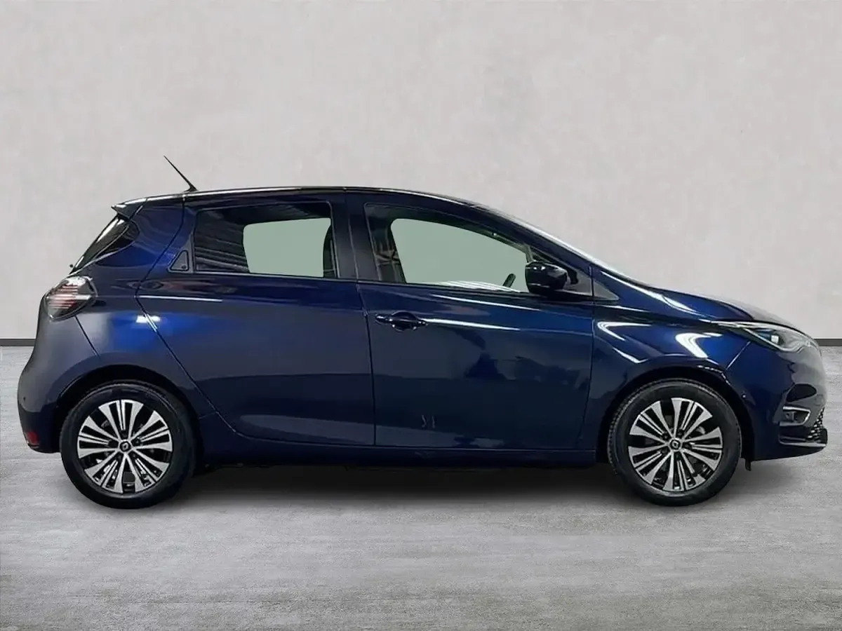 Used Renault Zoe Riviera 100 kW (136 HP) 2022 Blue Hatchback