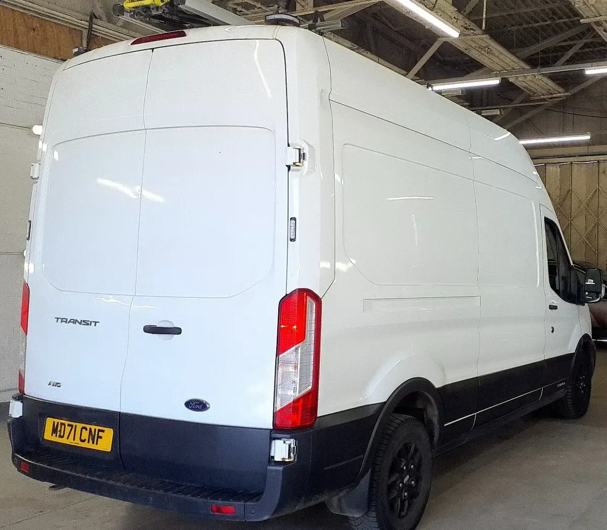 Used Ford Transit 130 HP (95 kW) 2022 White Van