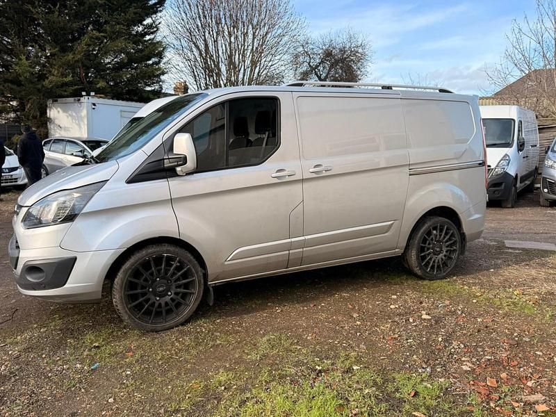 Used Ford Transit Custom Limited 125 HP (91 kW) 2016 Silver Van