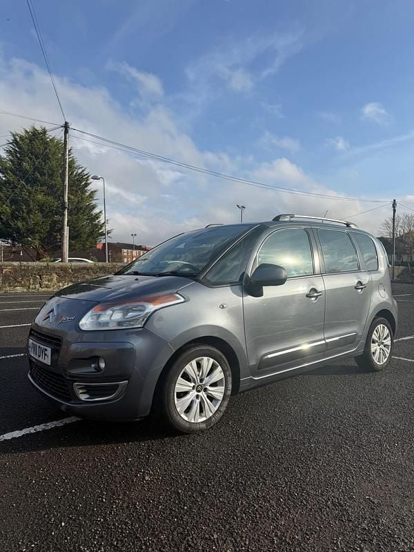 Grey Used 2011 Citroën C3 Picasso Exclusive MPV | £1,600 (Fair price) - Image 1/4