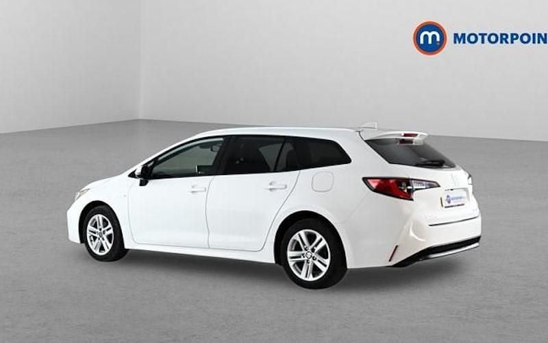 Used Suzuki Swace SZ-T 122 HP (89 kW) 2022 White Estate