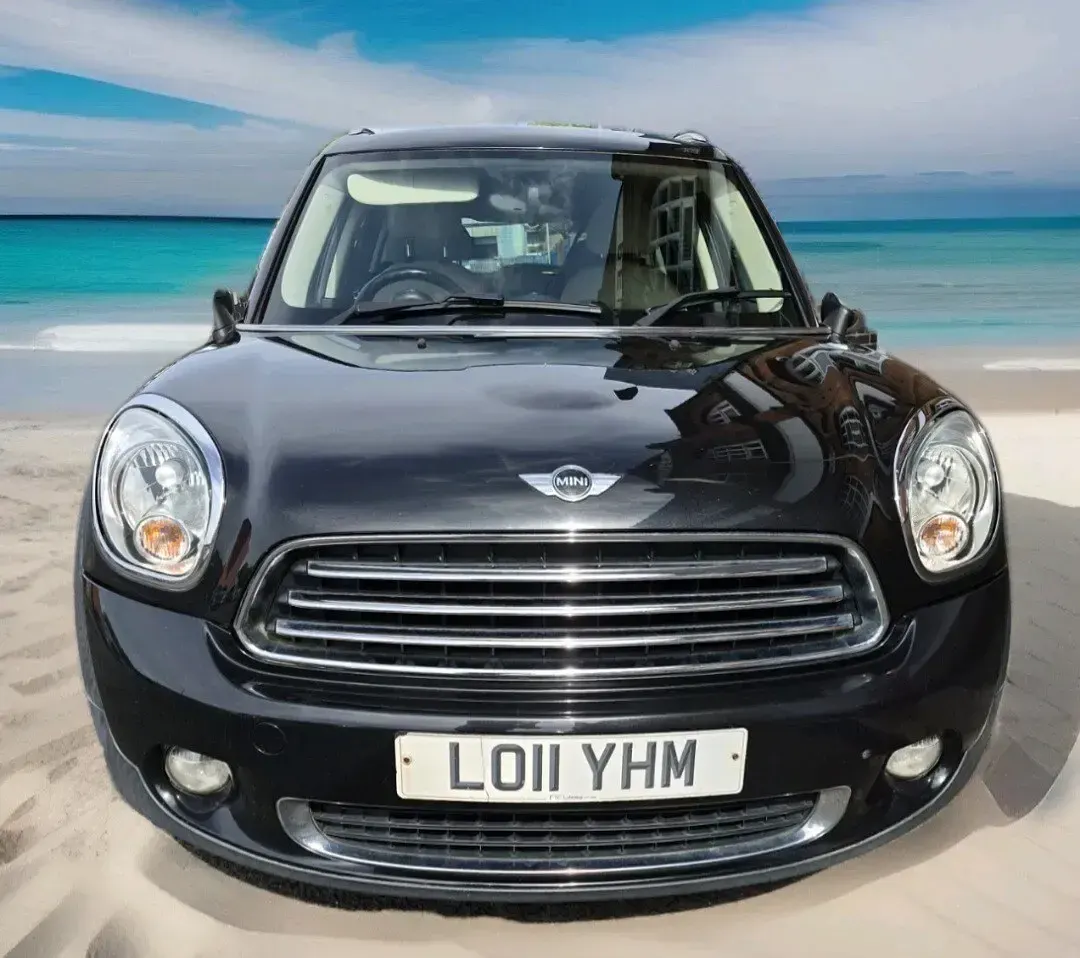 Used Mini Cooper D 2011 Black Hatchback