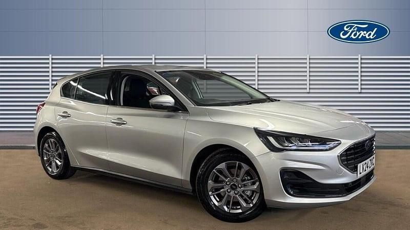 Used Ford Focus Titanium 125 HP (91 kW) 2024 Silver Hatchback