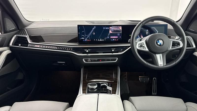 Used BMW X5 M Sport 294 HP (216 kW) 2025 Black SUV