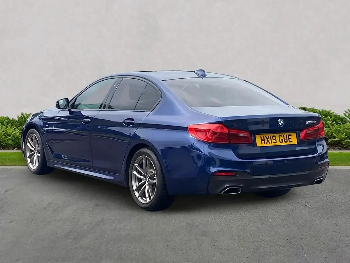 Used BMW 520 M Sport 190 HP (139 kW) 2019 Blue Sedan