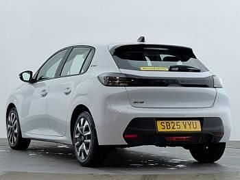 Used Peugeot 208 Style 101 HP (74 kW) 2025 White Hatchback