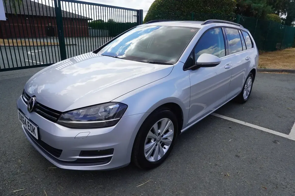 Used VW Golf VII 2014 Silver Estate
