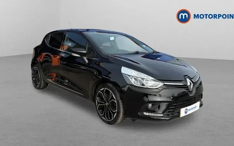Begagnad Renault Clio IV Iconic 90 HK (66 kW) 2019 Halvkombi
