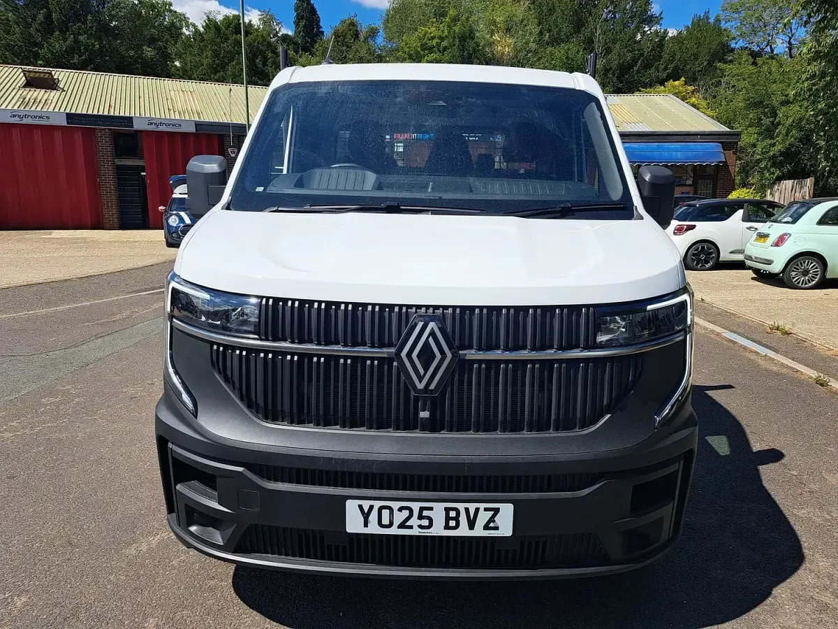 Used Renault Master 2025 White MPV