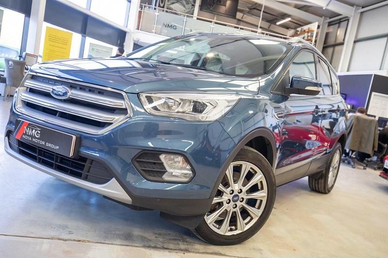 Used Ford Kuga Titanium 150 HP (110 kW) 2019 Blue SUV