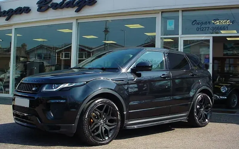 Used Land Rover Range Rover evoque Black Edition 179 HP (131 kW) 2018 SUV