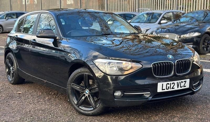 Used BMW 116 Sport Line 2012 Black Hatchback