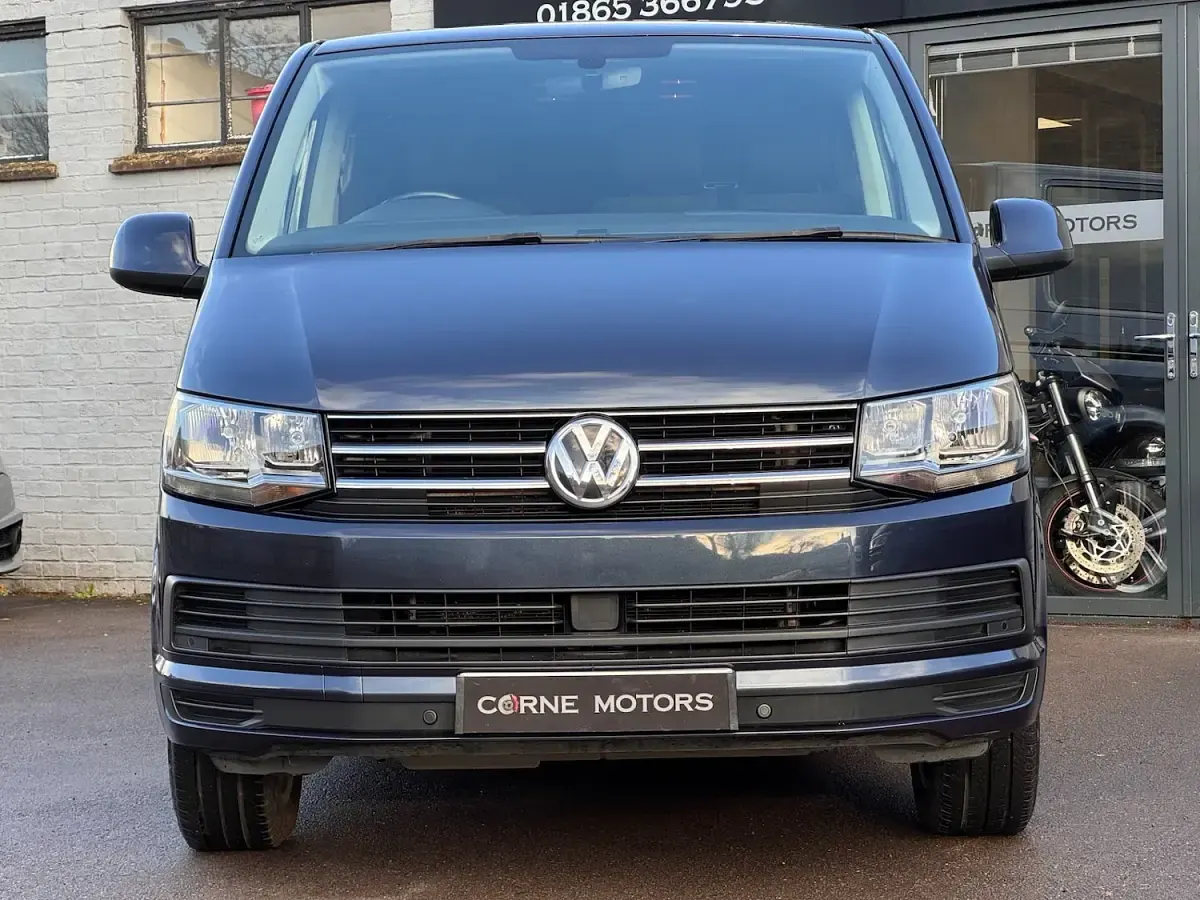 Used VW T6 150 HP (110 kW) 2019 Blue Van