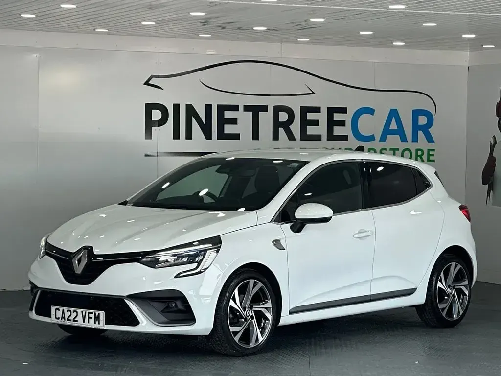 Used Renault Clio RS Line 90 HP (66 kW) 2022 White Hatchback