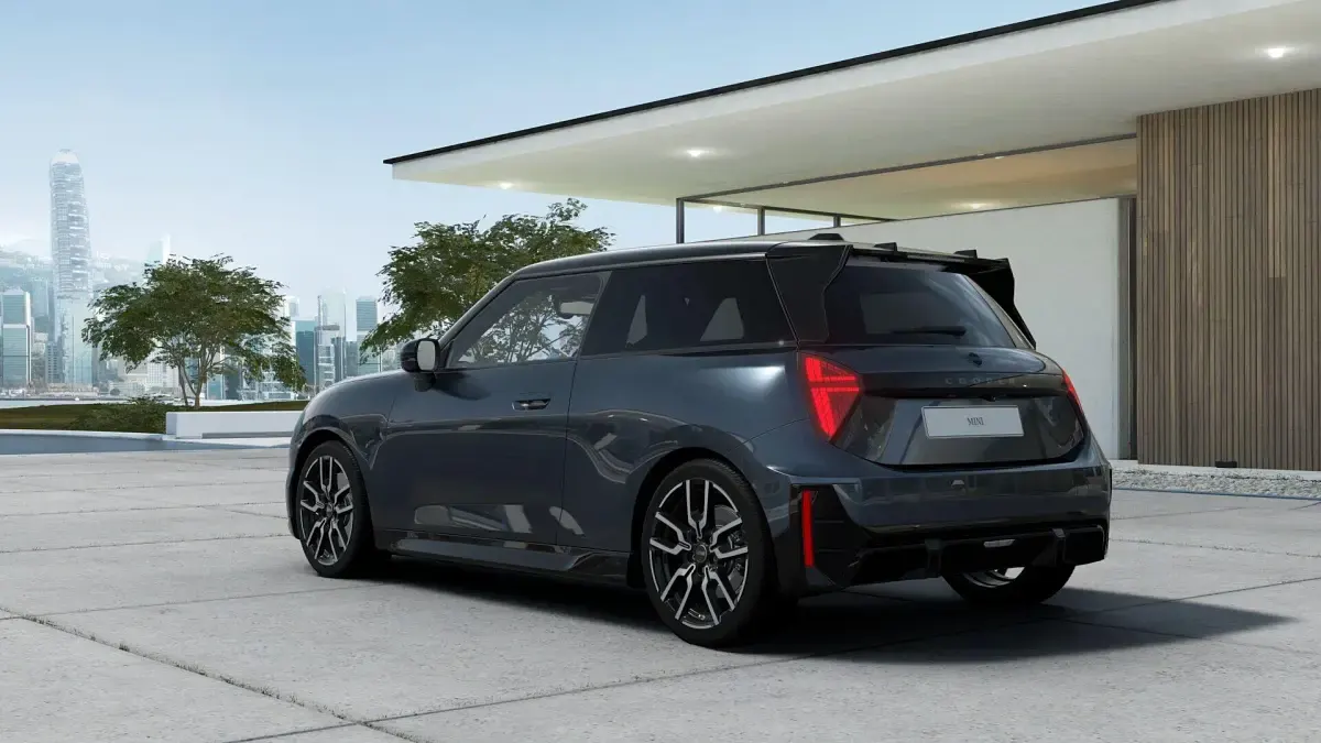 Used Mini Cooper Hatch 133 kW (181 HP) 2025 Grey Hatchback