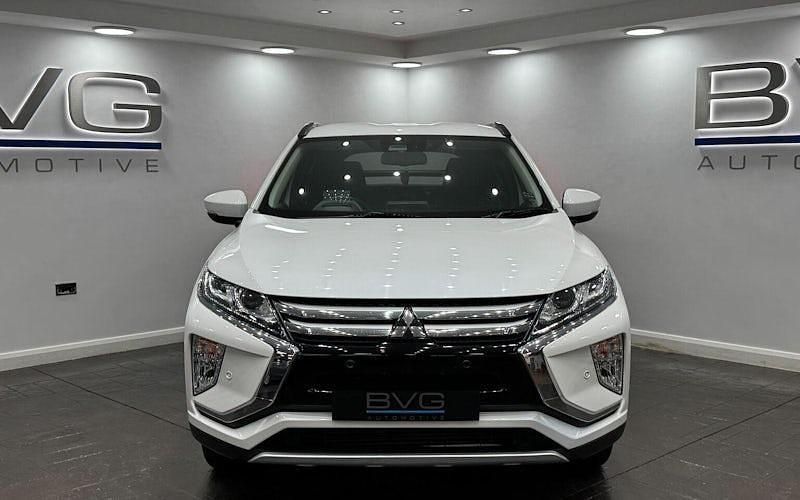 Used Mitsubishi Eclipse 163 HP (119 kW) 2020 White Hatchback