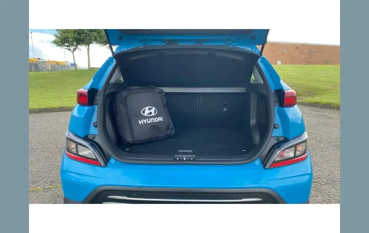 Used Hyundai Kona SE 100 kW (136 HP) 2022 Blue SUV
