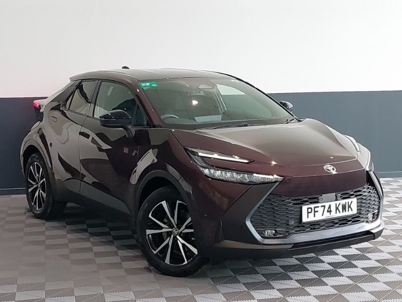 Purple Used 2025 Toyota C-HR Design SUV | £29,998 (Fair price) - Image 1/4