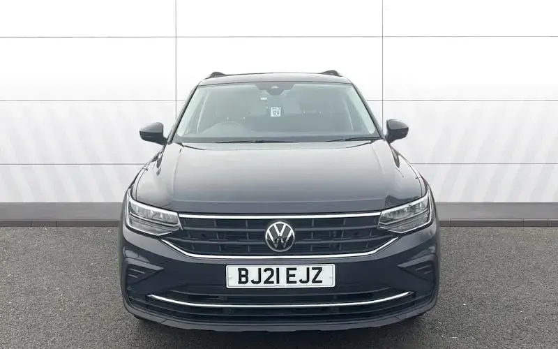 Used VW Tiguan Life 150 HP (110 kW) 2023 SUV