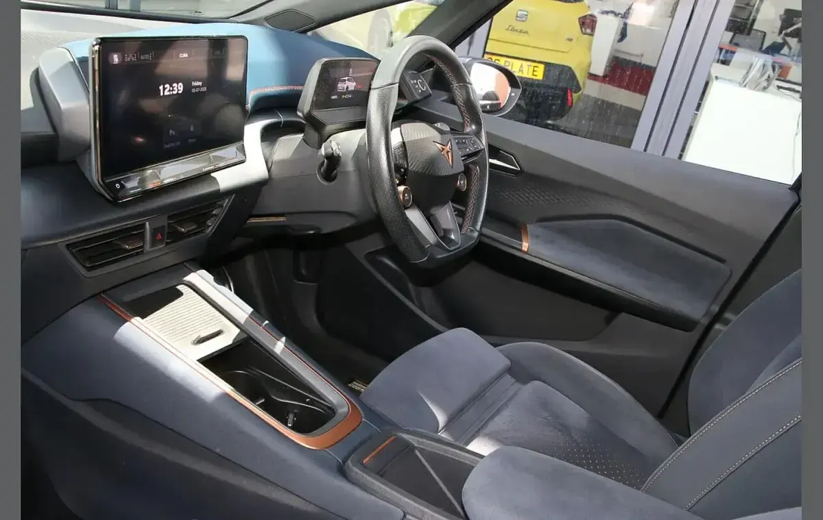 Used Cupra Born e-Boost 169 kW (230 HP) 2022 Blue Hatchback