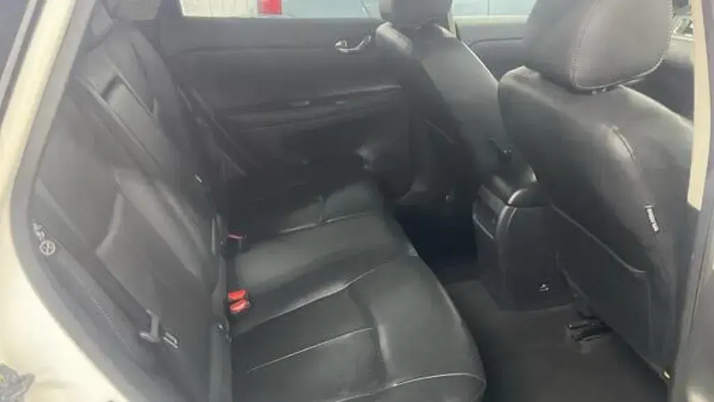 Used Nissan Pulsar S 115 HP (84 kW) 2017 White Hatchback