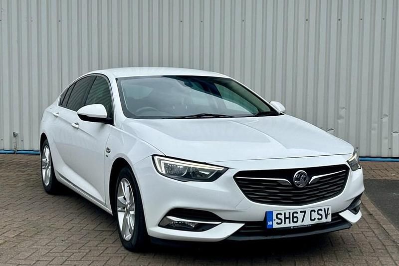 Used 2017 Vauxhall Insignia Sport | £4,895 (Fair price) - Image 1/1
