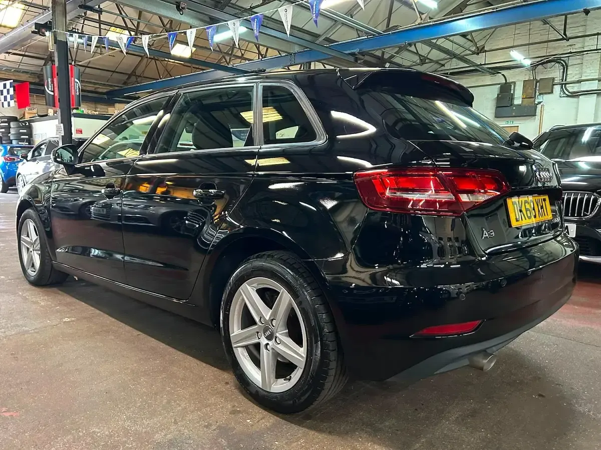 Used Audi A3 Comfort 114 HP (83 kW) 2018 Black Sedan