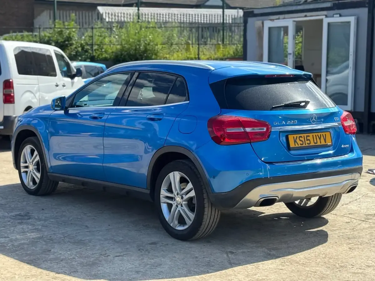 Used Mercedes GLA220 Premium 2015 Blue SUV