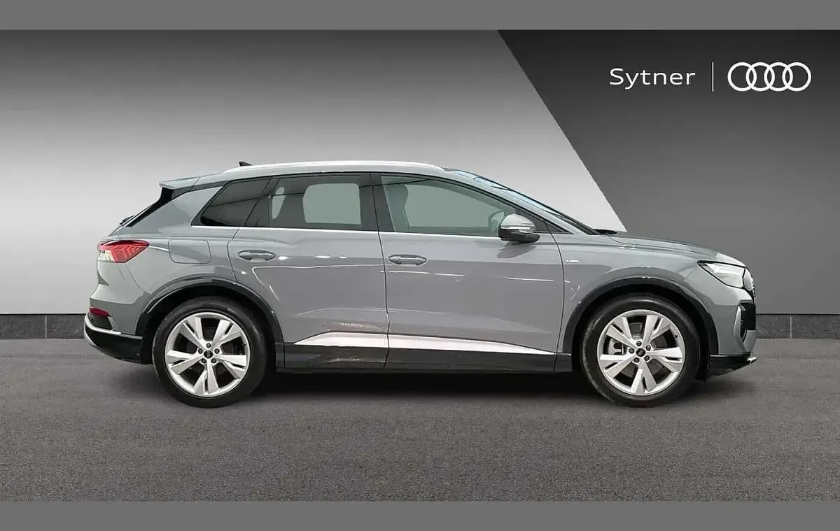 New Audi Q4 e-tron S-Line 150 kW (204 HP) 2026 Grey SUV