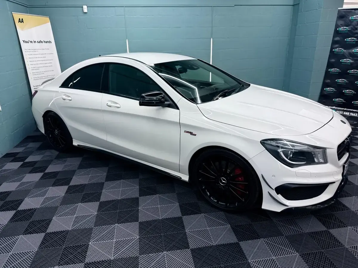 Used Mercedes CLA45 AMG AMG 360 HP (264 kW) 2015 White Coupe