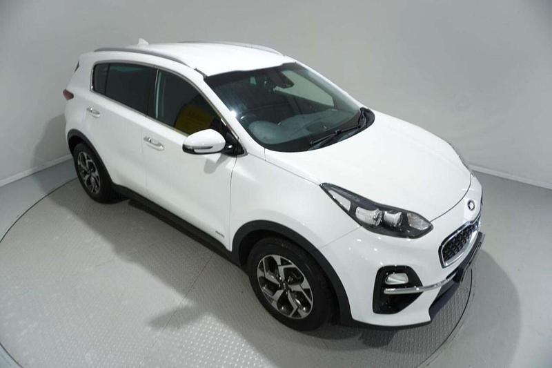 Used Kia Sportage 174 HP (127 kW) 2018 White SUV