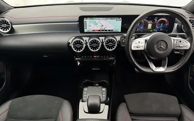 Used Mercedes E250 AMG line 218 HP (160 kW) 2023 Blue Estate