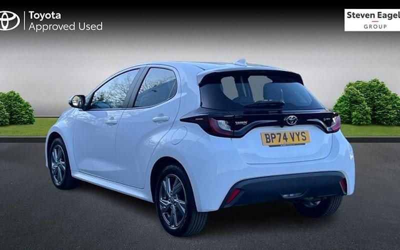 Used Toyota Yaris Hybrid 116 HP (85 kW) 2026 Hatchback