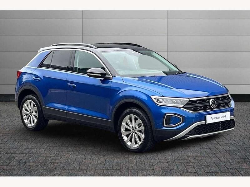 Blue Used 2025 VW T-Roc Match SUV | £27,290 - Image 1/4