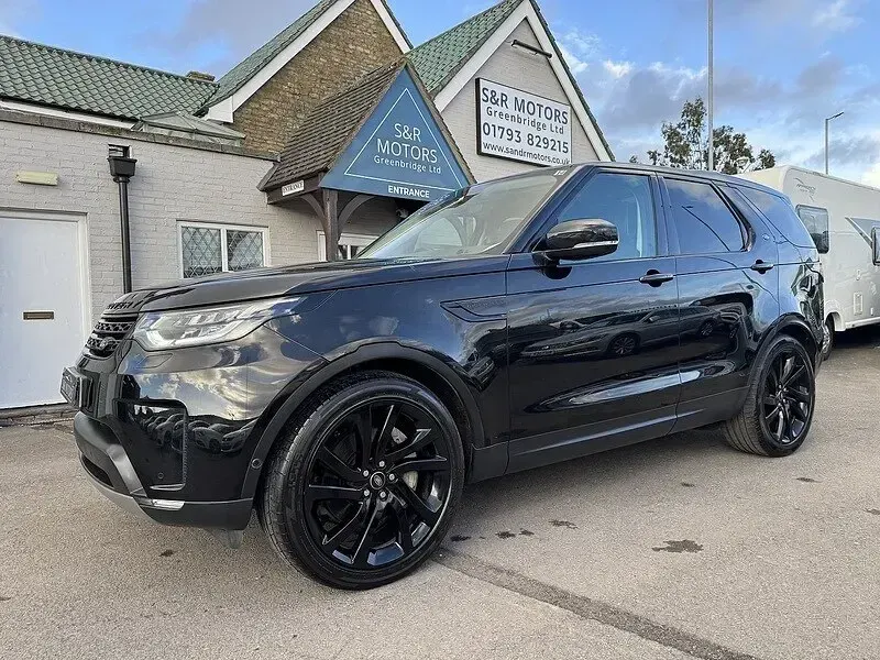 Used Land Rover Discovery 5 HSE Luxury 2019 Black SUV
