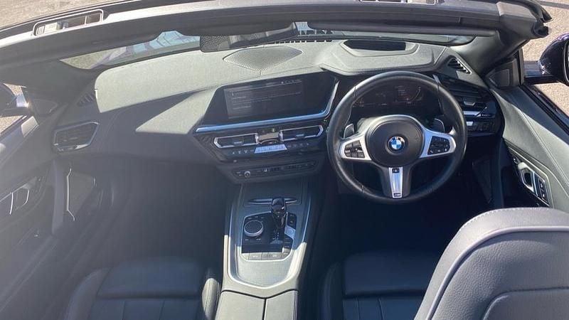 Used BMW Z4 M Sport 197 HP (144 kW) 2023 Purple Cabriolet