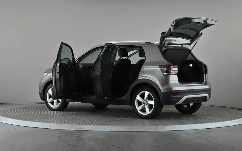 Used VW T-Cross SEL 150 HP (110 kW) 2021 Grey SUV