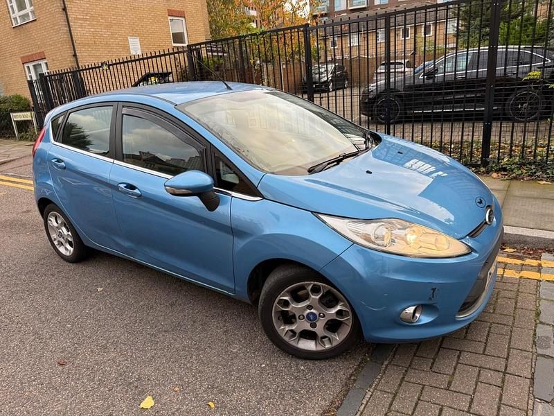 Blue Used 2012 Ford Fiesta Zetec Hatchback | £2,797 (Good price) - Image 1/4